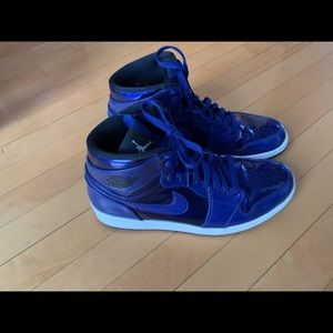 Nike Air Jordan 1 Retro High, size 10.5.